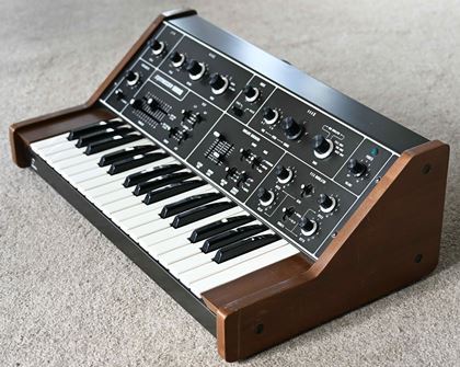 Korg-770